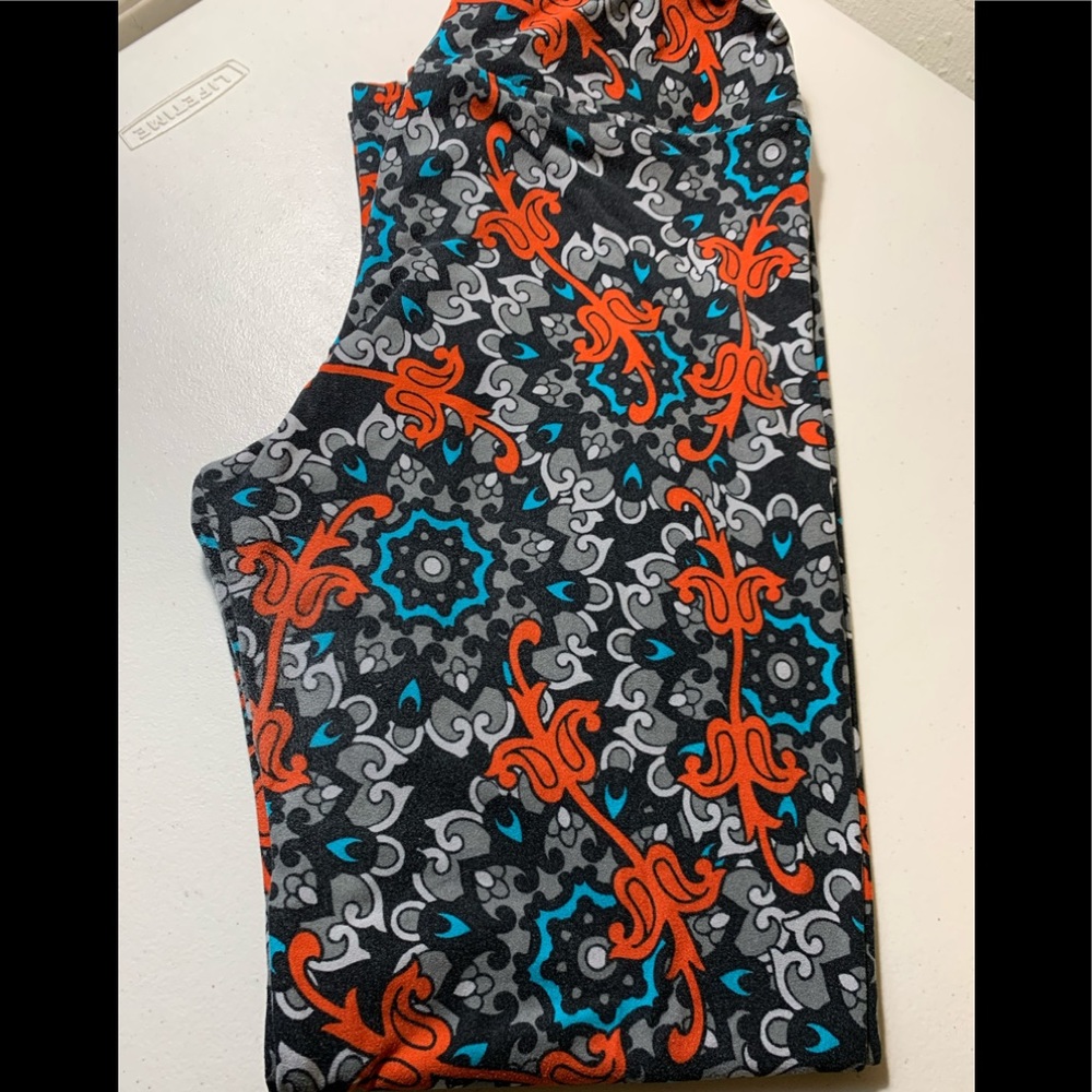 TC Lularoe Leggings